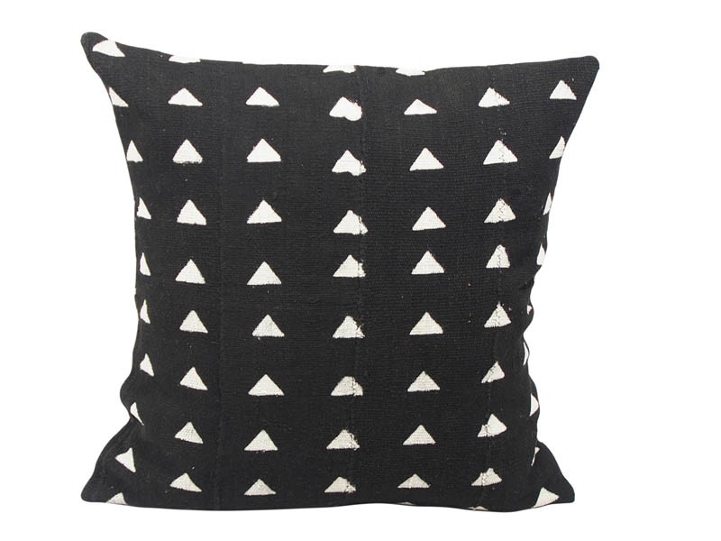 50 x 50 cm /20" x 20" Black with White Arrows 50 x 50 cm /20" x 20" Black with White Arrows