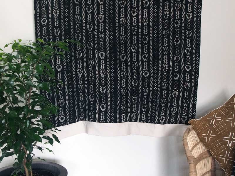 Black Wall Hanging Black Wall Hanging