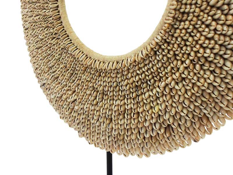 Decorative Cowrie Shell Necklace Decorative Cowrie Shell Necklace