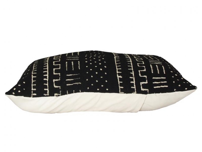 lumbar-black-white-angular-shapes-side lumbar-black-white-angular-shapes-side