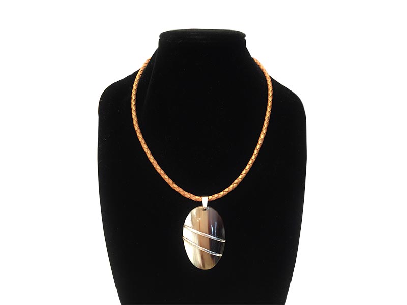 Nguni Cow Horn With 2 Silver Strip And Leather Thong